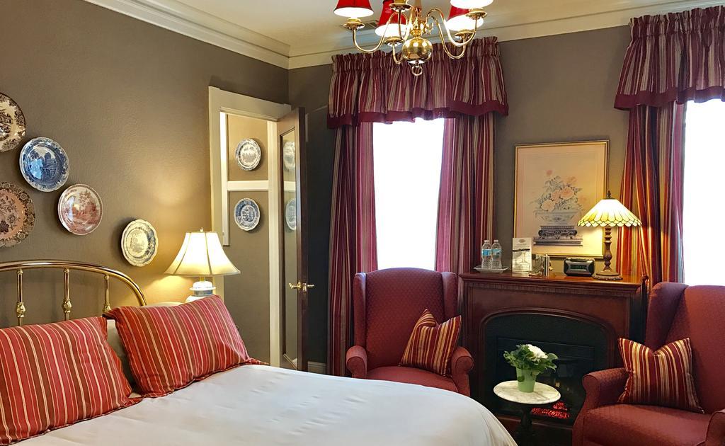 The Belvedere Inn&restaurant Hotel Saugatuck